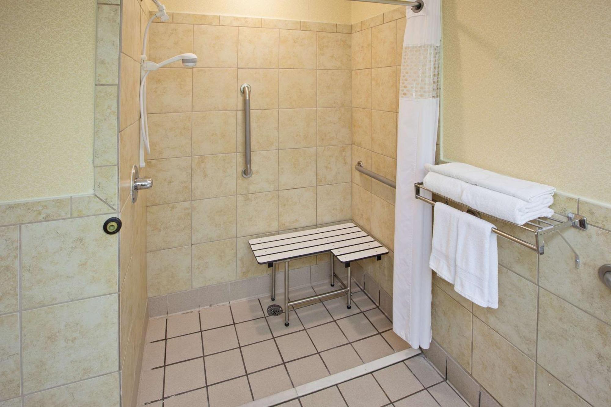 Hampton Inn Hixson Экстерьер фото