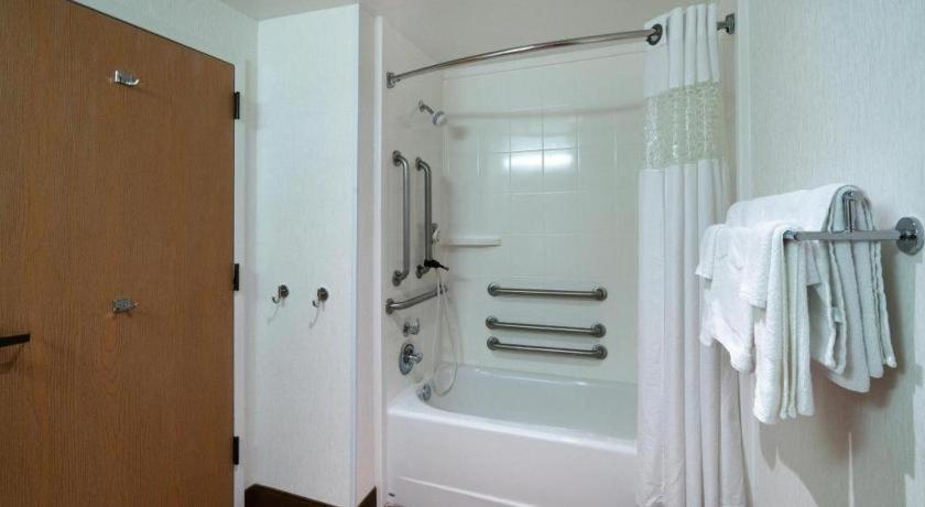 Hampton Inn Hixson Экстерьер фото